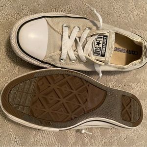 Women’s Converse Slip On “Shoreline” Shoes Size 9